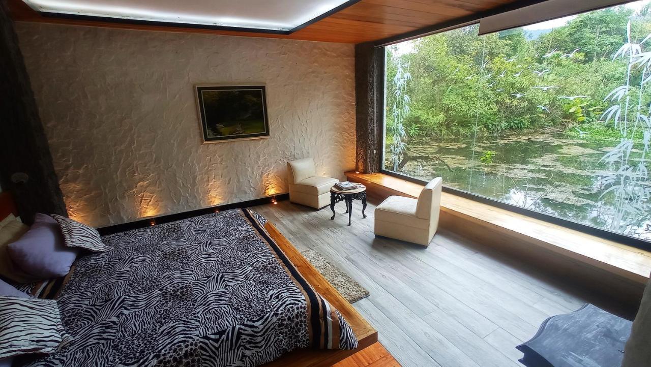 Cantalarana Lodge Mindo Ngoại thất bức ảnh
